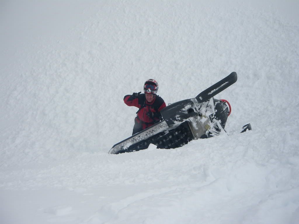 Snowmobiling020.jpg