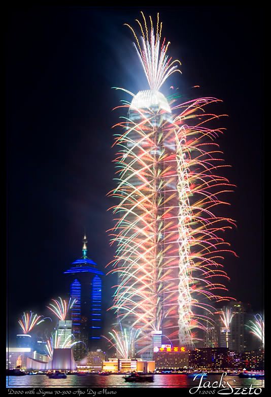 http://i263.photobucket.com/albums/ii127/aboveday2007/l5421199142530.jpg
