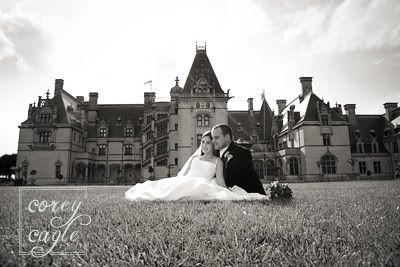 Biltmore Estate Front lawn wedding photo