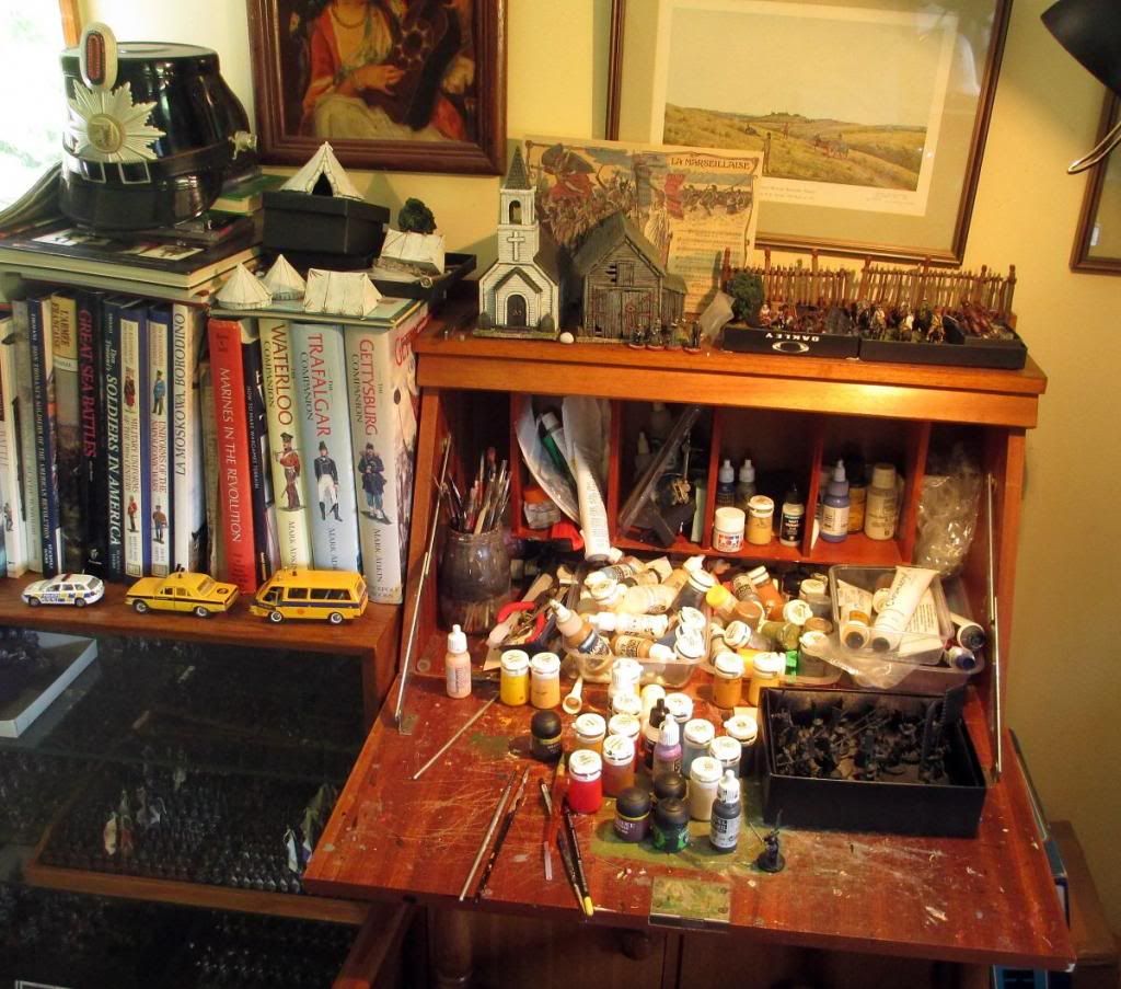 Tmp Who Has The Messiest Painting Desk Topic