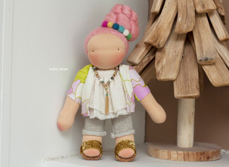Aggie, a Lilliput doll, by Hokey Dinah