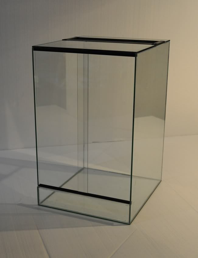 Euro style Glass Terrariums Dendroboard