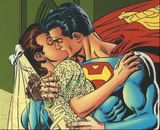 superman kissing oohh