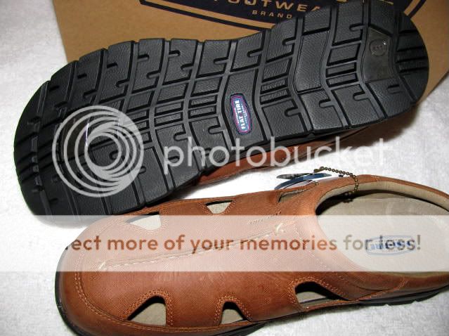 the open back fisherman style of the delray from flat tire footwear is