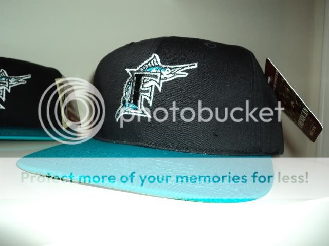 VINTAGE FLORIDA MARLINS SNAPBACK BLACK RETRO HAT CAP  